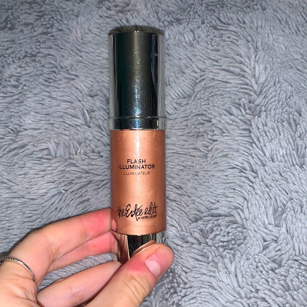 The estèe edit flash illuminator ✨